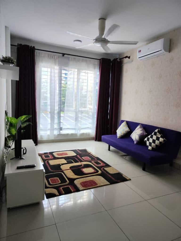 Putra 1 Pool Homestay Bandar Seri Putra Kampong Sungai Buah Buitenkant foto